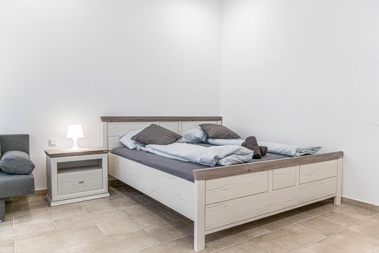 9 Min From City Center - Beautiful Studio Near U1 Reumannplatz Вена Экстерьер фото